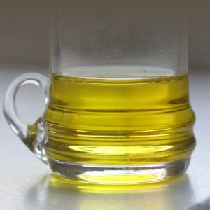 Essential oil main color
